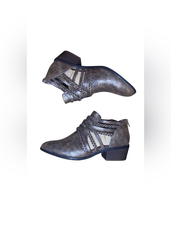 True Craft Shoes - TRUE CRAFT “Epic” Cut Out Shortie Ankle Booties in Pewter-Brown Size 7-1/2